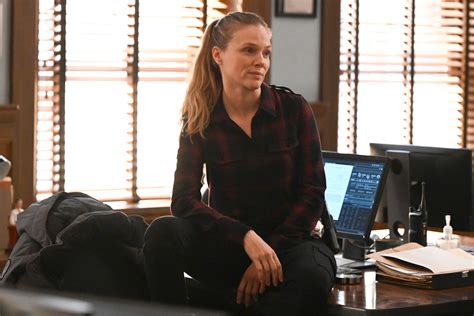 chicago pd chase dad|The Reason Tracy Spiridakos Left Chicago P.D. (INTERVIEW).